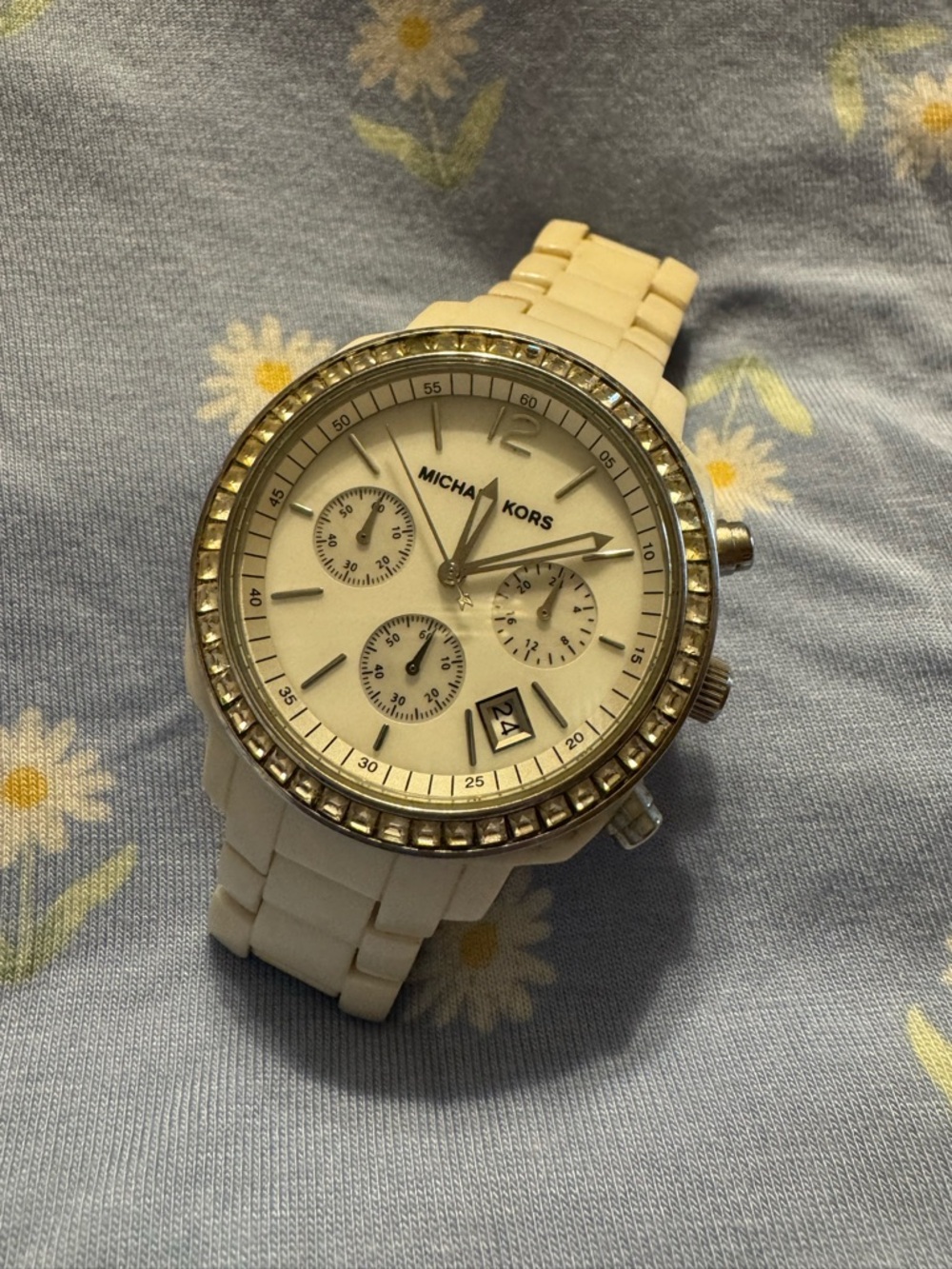 Michael Kors White and Silver Crystal Bezel Chronograph Watch